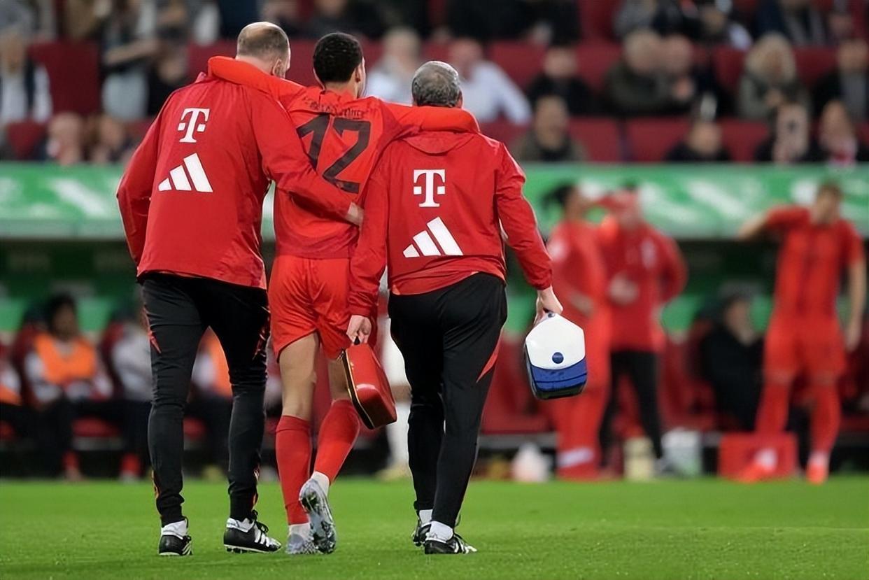 关于尤文力克拜仁，哈兰德扑点救主德甲的信息