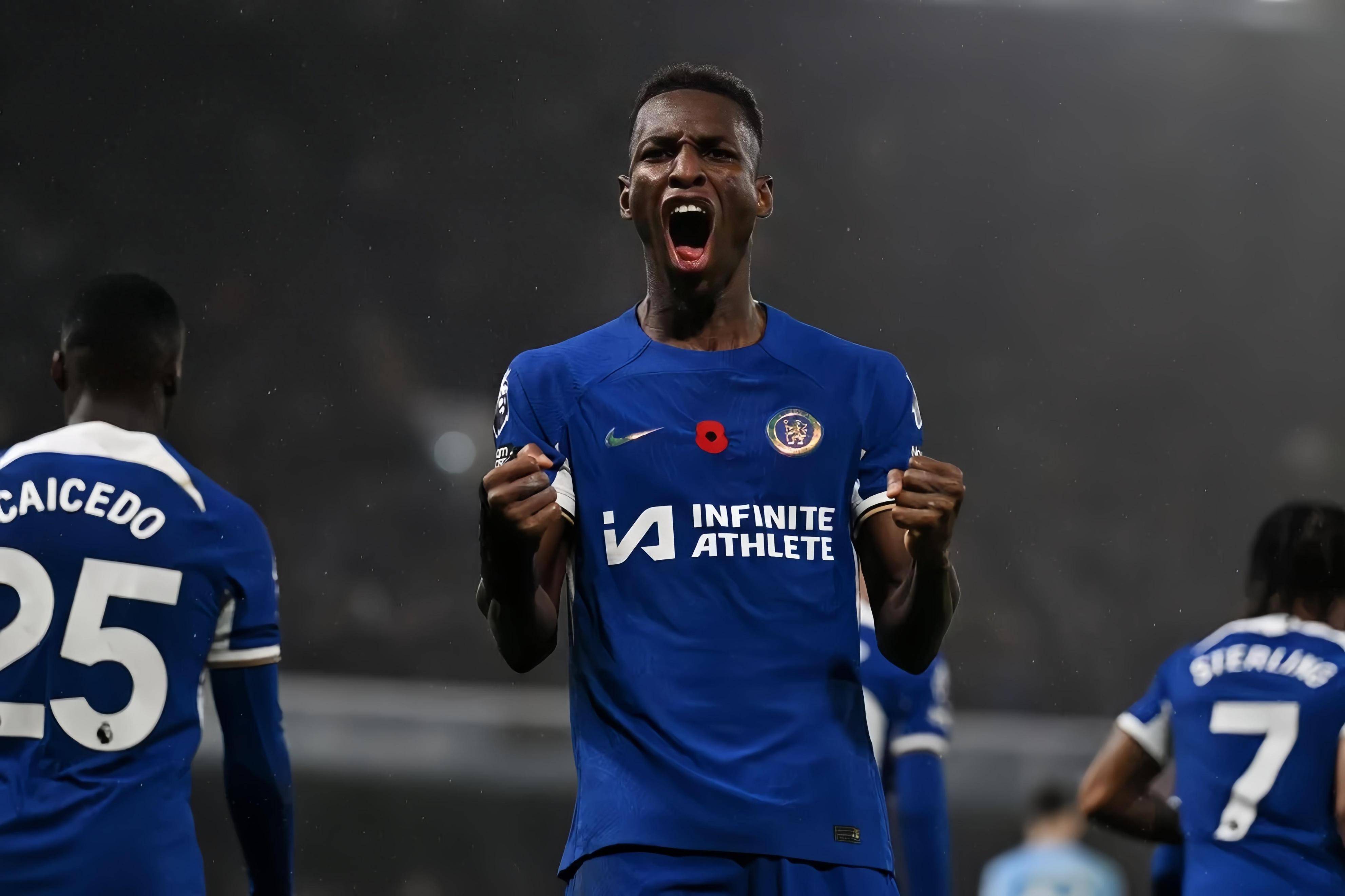 包含切尔西险胜AC米兰，拉莫斯梅开二度德甲的词条