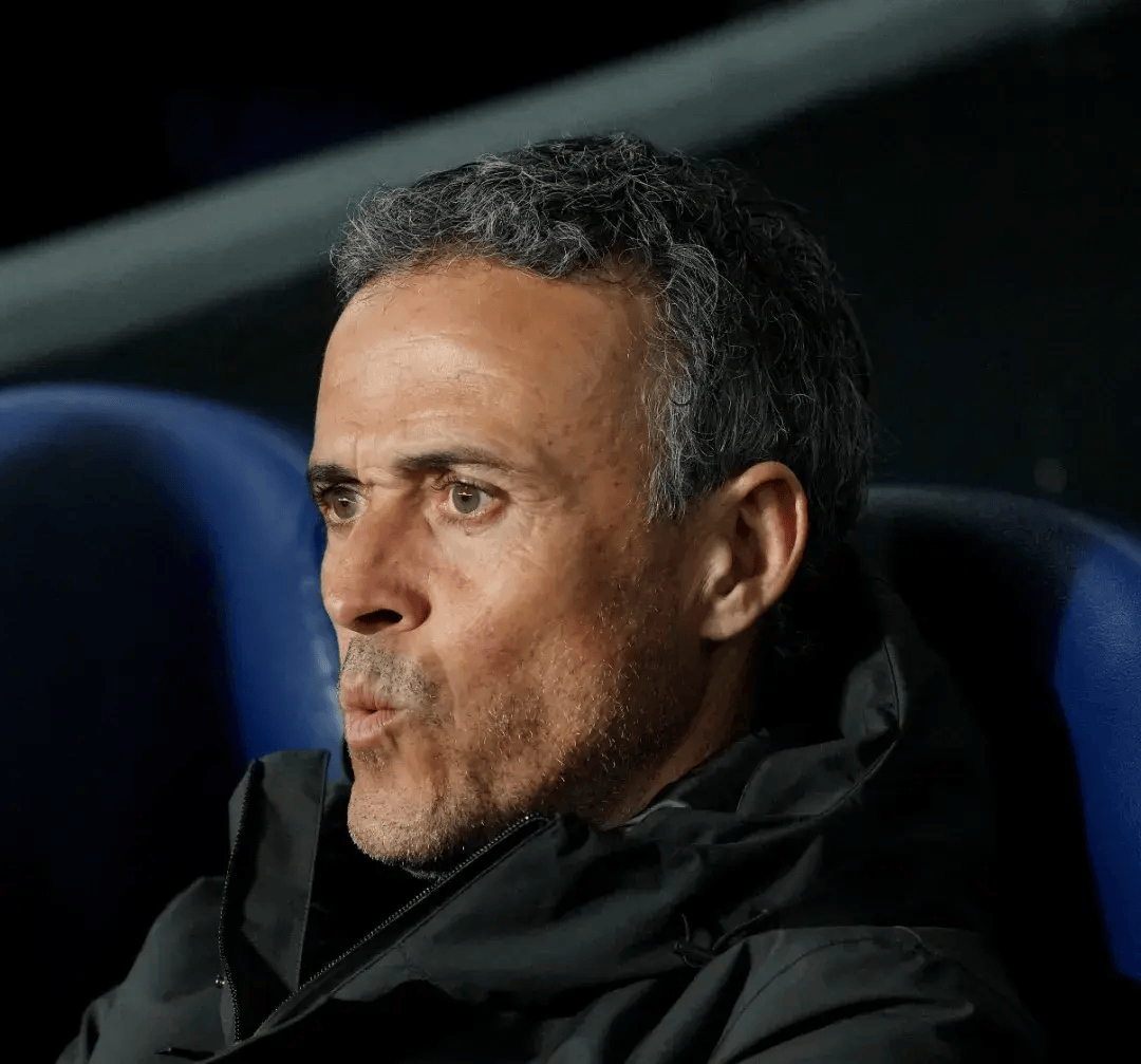 阿森纳主教练严厉训话，球员需奋起反击