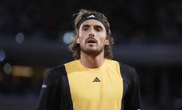 华体会hth-意大利网球队横扫英国网球队，西西帕斯绝境逆转