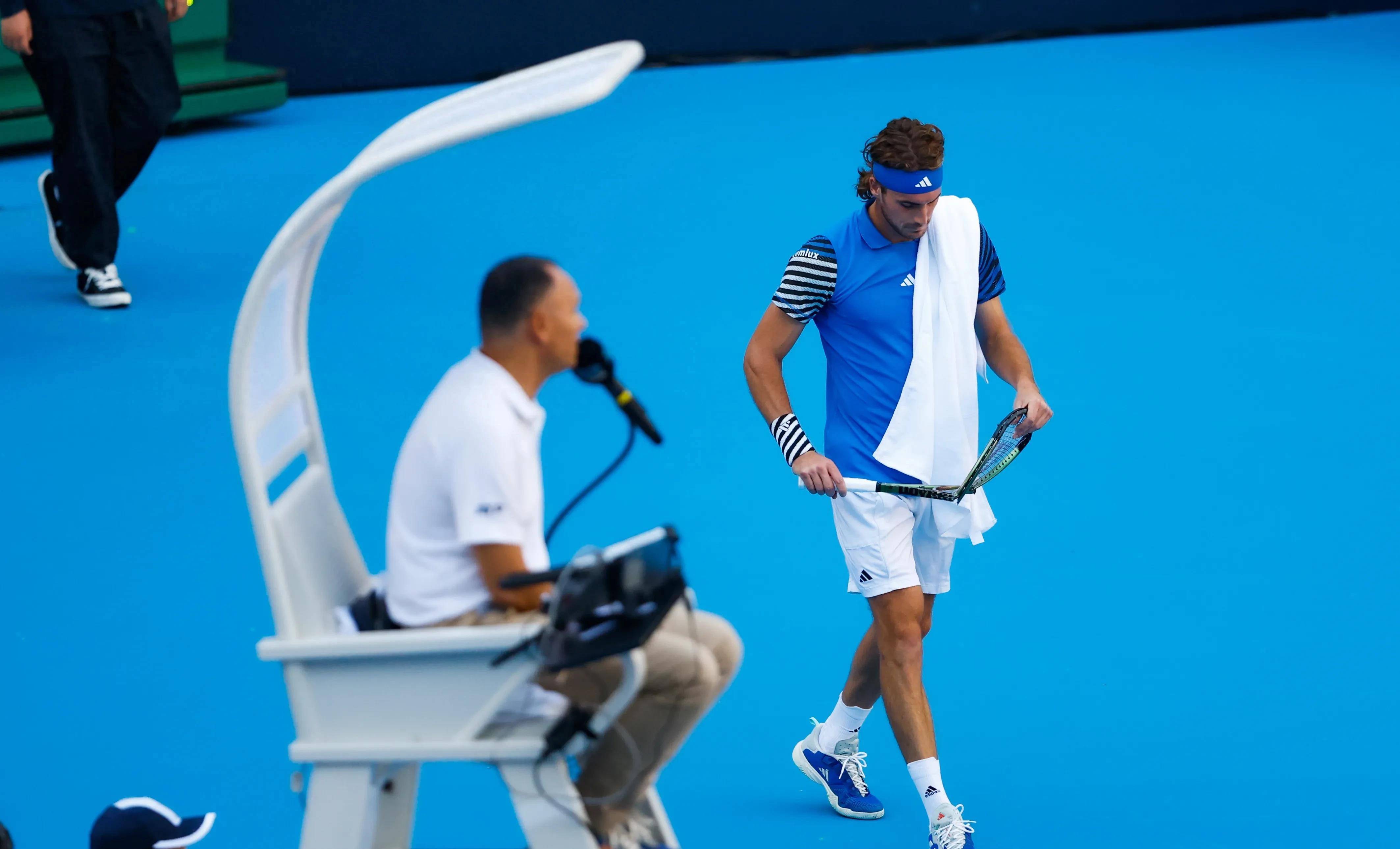 意大利网球队横扫英国网球队,西西帕斯绝境逆转 意大利网球队横扫英国网球队,西西帕斯绝境逆转